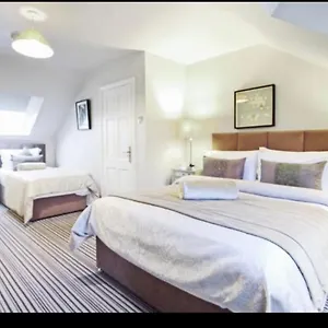 Almara House 4* Galway