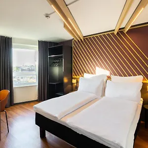Hotel Duesseldorf-hbf Dusseldorf